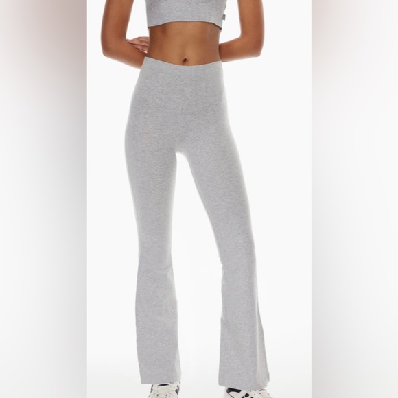 Grey flared leggings -ARITZIA - Picture 1 of 4
